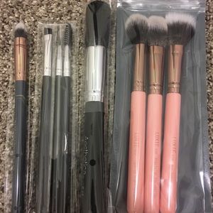 Brush bundle.
